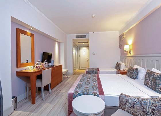 Side Crown Serenity - Wohnbeispiel Doppelzimmer Landblick (Zimmercodierungen DBL & DCL)