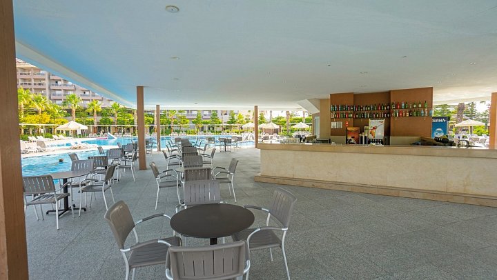 Sunmelia Beach Resort & Spa