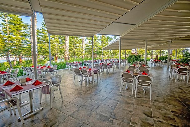 Sunmelia Beach Resort & Spa