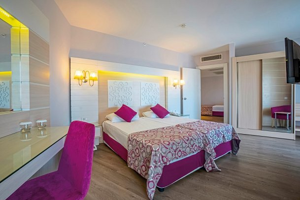 Sunmelia Beach Resort & Spa - Wohnbeispiel Suite (Zimmercodierung WB1)