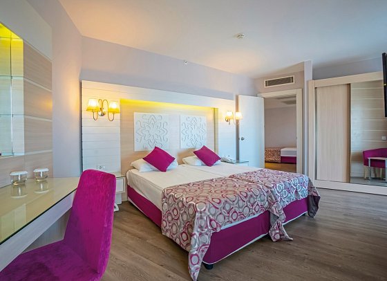 Sunmelia Beach Resort & Spa - Wohnbeispiel Suite (Zimmercodierung WB1)