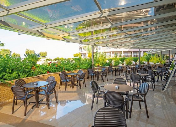 Sunmelia Beach Resort & Spa