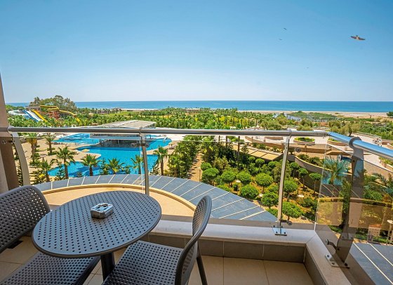 Sunmelia Beach Resort & Spa - Beispiel Balkon Doppelzimmer Meerblick (Zimmercodierungen DSM, DC3 & DS3)