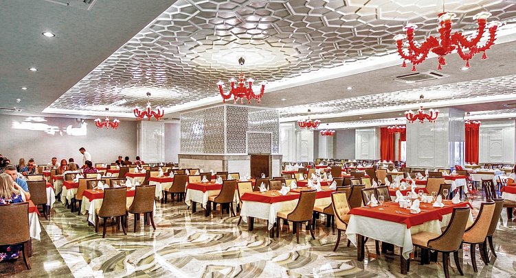 Royal Taj Mahal