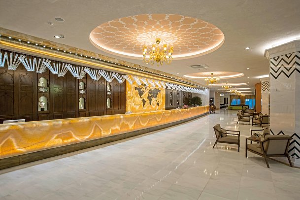 Royal Taj Mahal
