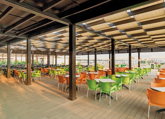 Hane Family Resort