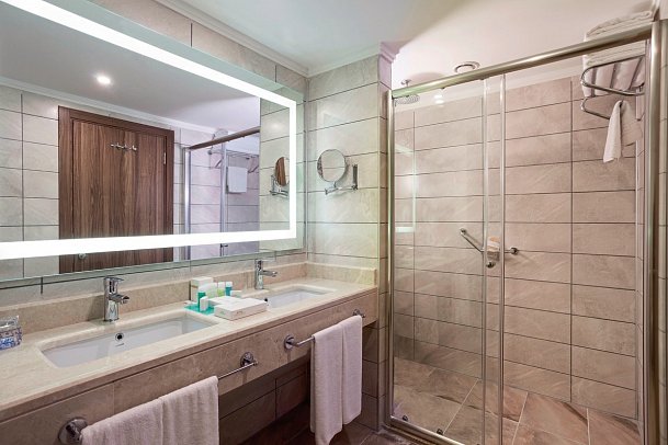 Luna Blanca Resort & Spa - Bad Familienzimmer