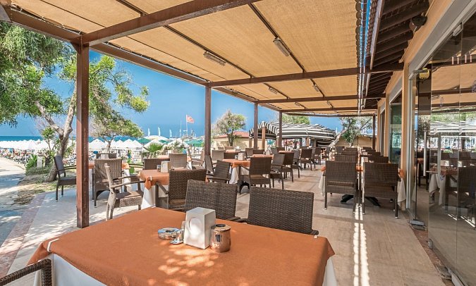 Villa Side Residence