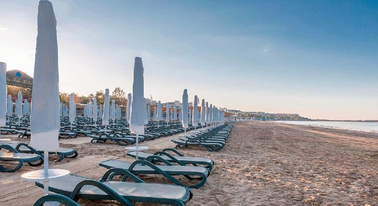 Villa Side Residence