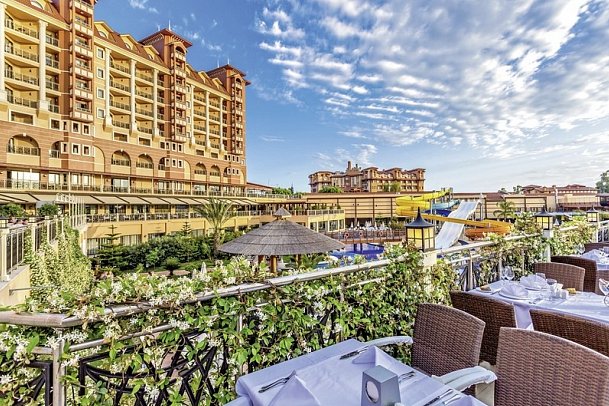 Villa Side Residence