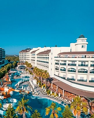 LRS Port River Hotel & Spa