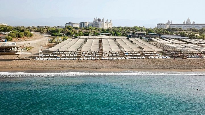 LRS Port River Hotel & Spa