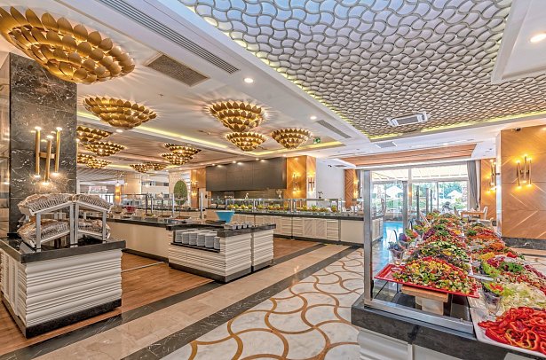 LRS Port River Hotel & Spa