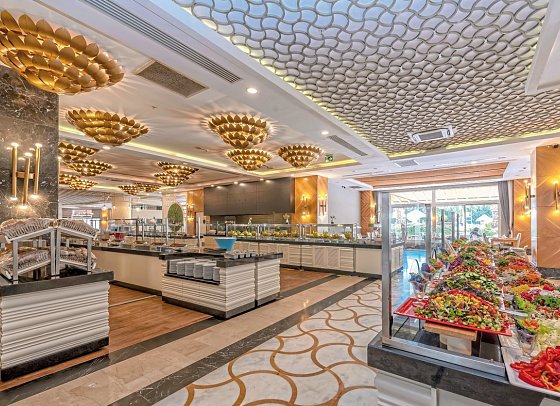 LRS Port River Hotel & Spa