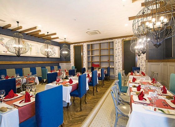 LRS Port River Hotel & Spa
