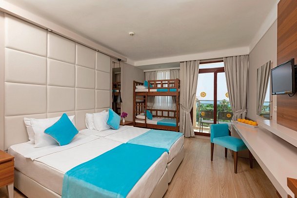 Bella Resort & Spa - Doppelzimmer seitl. Meerblick (Zimmercodierungen DBN & DCN)