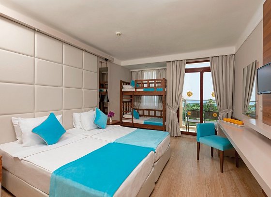 Bella Resort & Spa - Doppelzimmer seitl. Meerblick (Zimmercodierungen DBN & DCN)