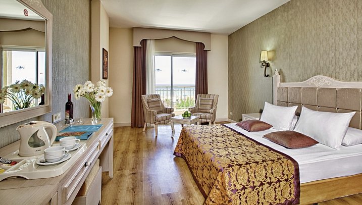 Adalya Resort & Spa Adults Only - Wohnbeispiel Doppelzimmer seitl. Meerblick