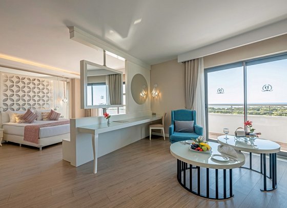Diamond Premium Hotel & Spa - Wohnbeispiel Juniorsuite Meerblick (Zimmercodierung JBM)