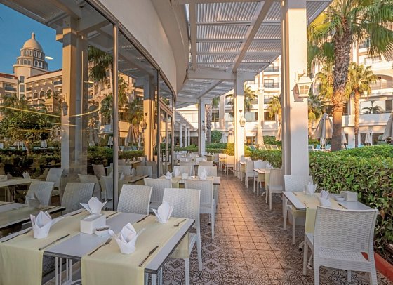 Diamond Premium Hotel & Spa