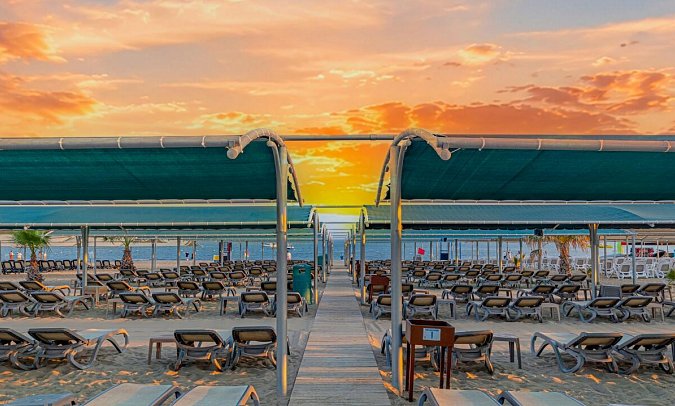 Port Side Resort Hotel