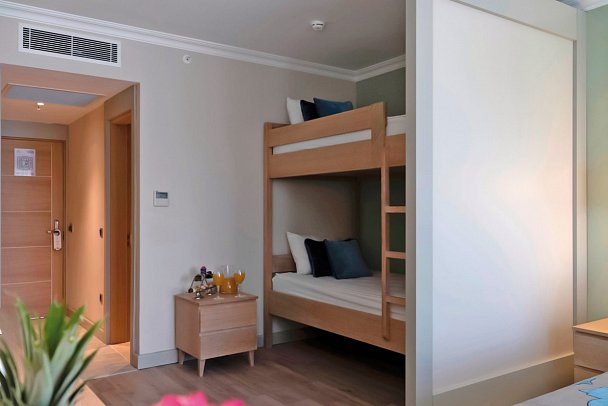 Adalya Artside - Wohnbeispiel Doppelzimmer Large mit Etagenbett