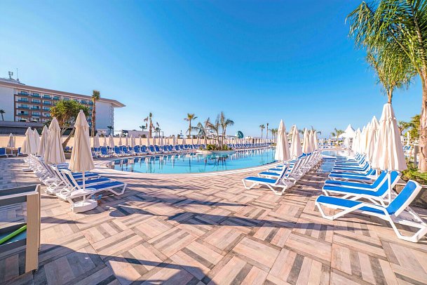 Numa Bay Exclusive
