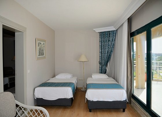 Aska Just In Beach - Wohnbeispiel Familienzimmer Haupthaus (Zimmercodierung FBU)