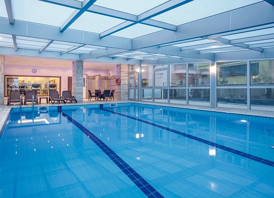 Riviera Hotel & Spa