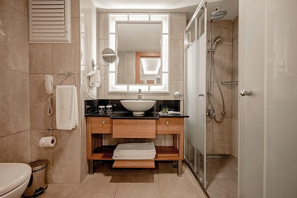 Greenwood Suites Resort - Wohnbeispiel Doppelzimmer Standard Poolblick (Zimmercodierung DBP)