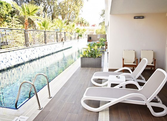 Seaden Quality Resort & Spa - Wohnbeispiel Doppelzimmer Swim-Up (Zimmercodierung DBQ)