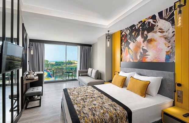 Arnor De Luxe Hotel & Spa - Wohnbeispiel Familienzimmer (Zimmercodierungen FB1 & FB2)