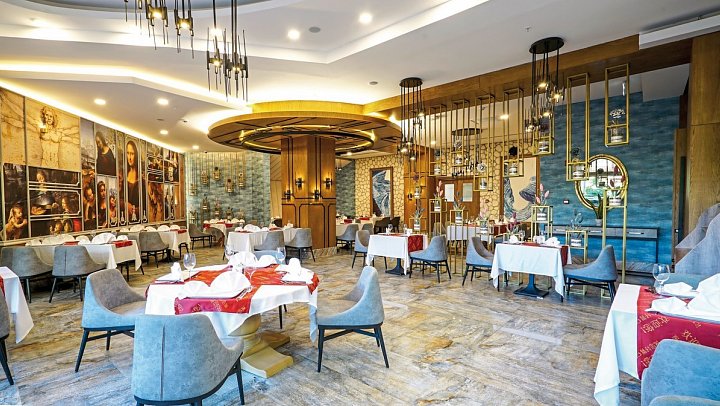 Arnor De Luxe Hotel & Spa