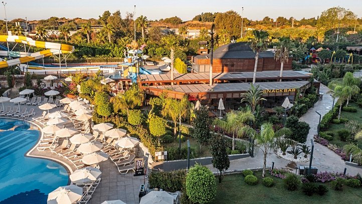 Arnor De Luxe Hotel & Spa