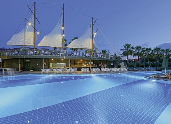 Can Garden Resort