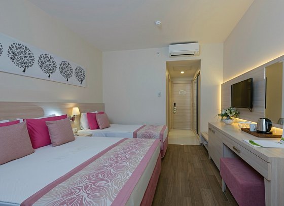 Can Garden Resort