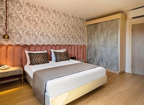 Club Turan Prince World - Wohnbeispiel Duplexzimmer Club (Zimmercodierungen MBG & MB1)