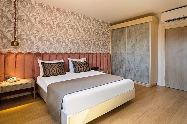 Club Turan Prince World - Wohnbeispiel Duplexzimmer Club (Zimmercodierungen MBG & MB1)