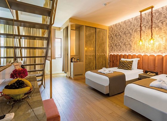 Club Turan Prince World - Wohnbeispiel Duplexzimmer Club (Zimmercodierungen MBG & MB1)