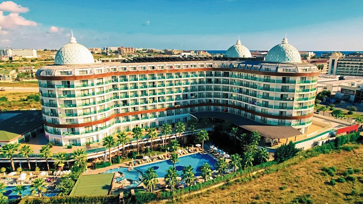 Dream World Aqua Hotel