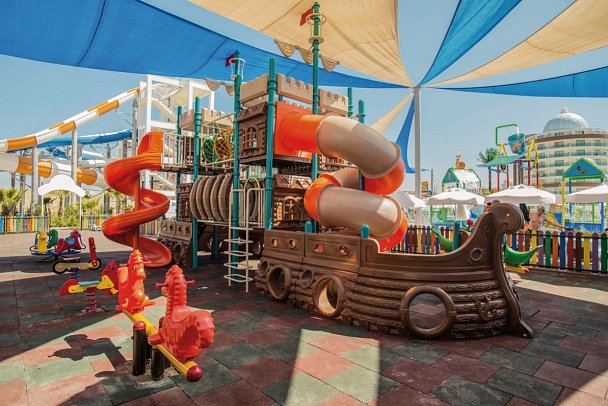 Dream World Aqua Hotel