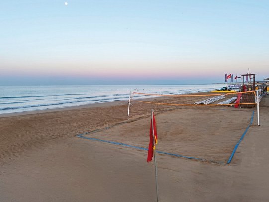 Dream World Aqua Hotel