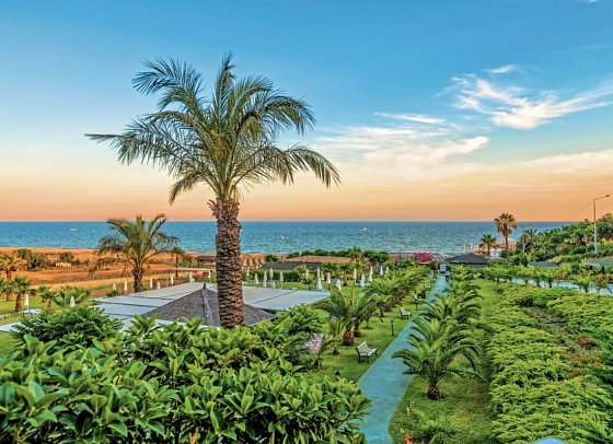 Royal Atlantis Spa & Resort