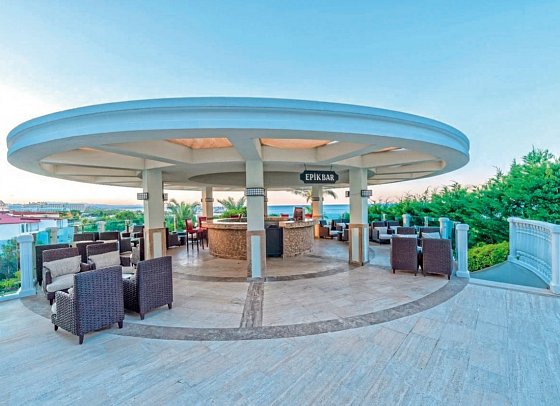 Royal Atlantis Spa & Resort