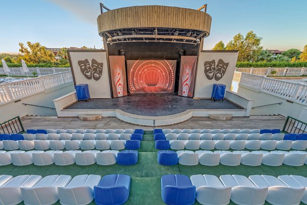 Royal Atlantis Spa & Resort