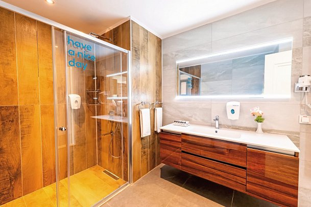 Calimera Side Resort - Beispiel Bad Suite Aqua Superior (Zimmercodierung WS1)