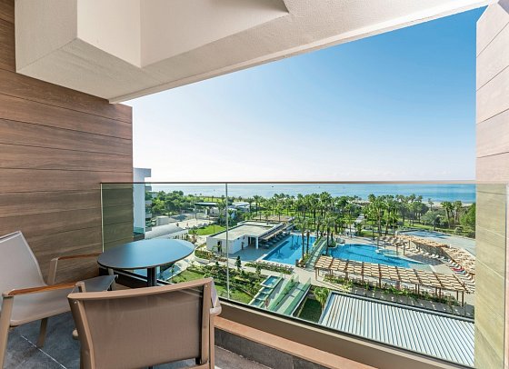Süral Saray - Wohnbeispiel Doppelzimmer Meerblick (Zimmercodierung DBM)