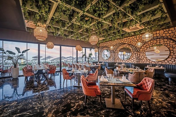 Lago Hotel