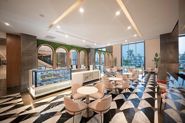Lago Hotel