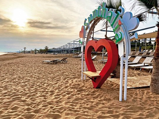 Sunthalia Hotels & Resorts